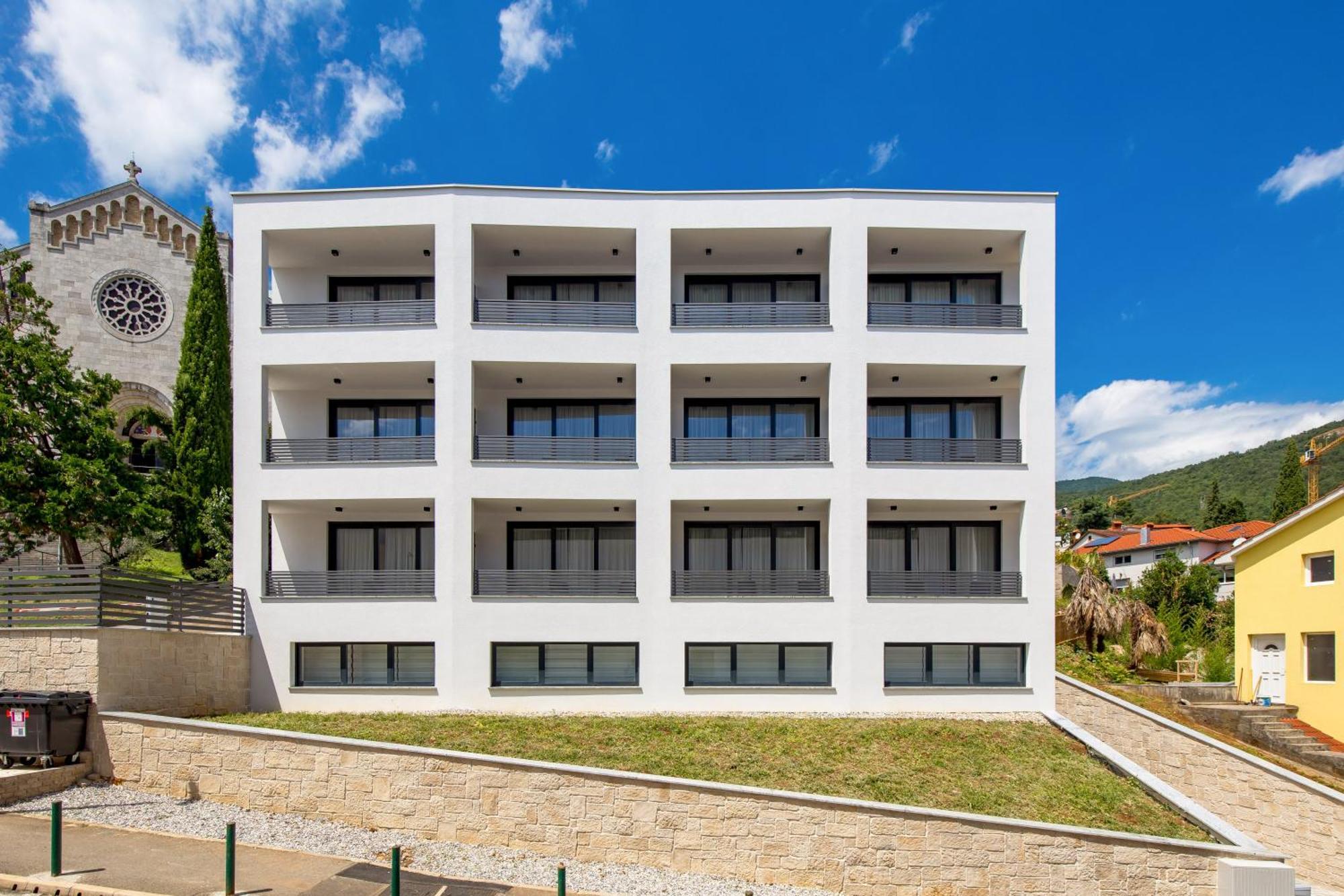 Belinda Apartments With Balcony & Private Parking Опатия Экстерьер фото