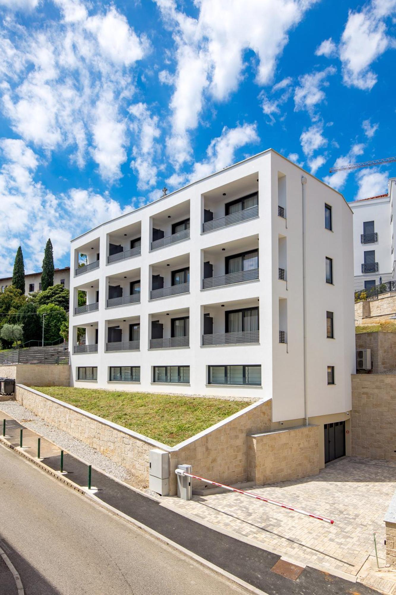 Belinda Apartments With Balcony & Private Parking Опатия Экстерьер фото