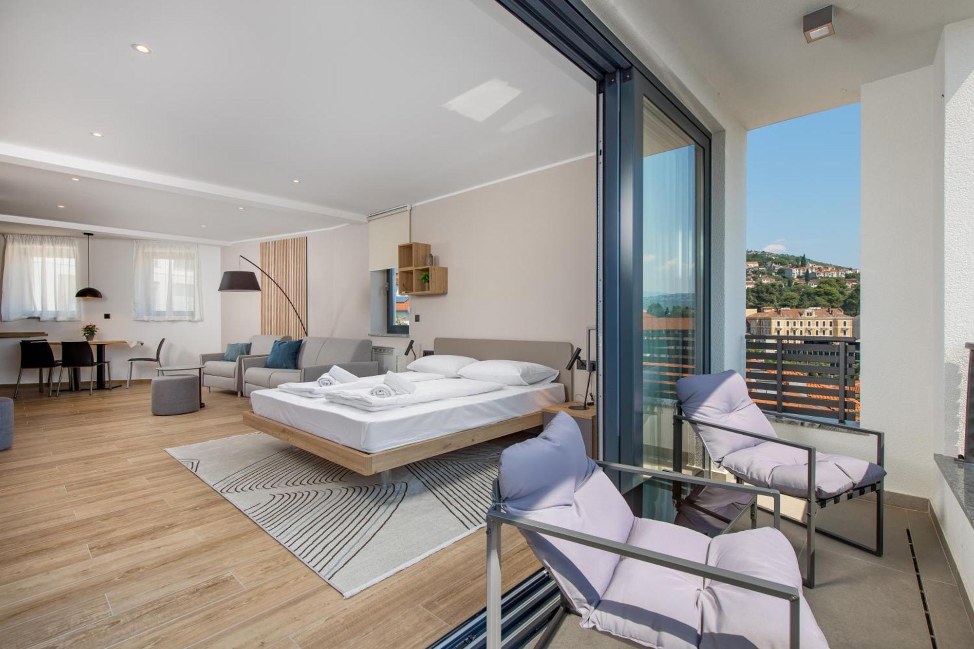 Belinda Apartments With Balcony & Private Parking Опатия Экстерьер фото